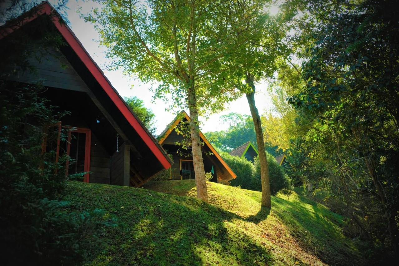 Pousada Alpes Santo Antonio do Pinhal Exterior photo